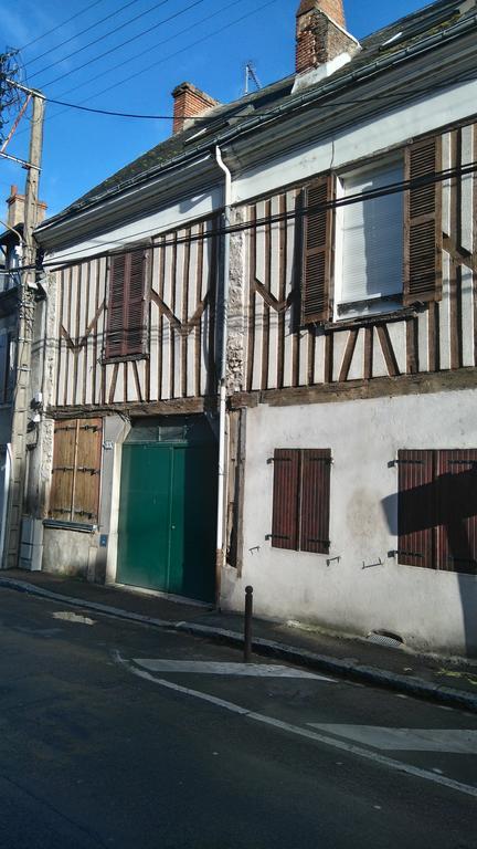 Le Nid Bord De La Loire Apartment Orleans Ngoại thất bức ảnh